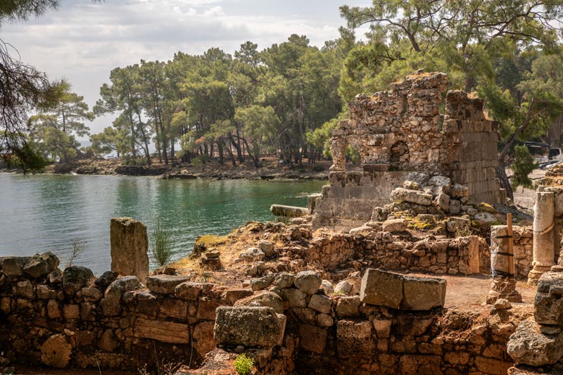 iStock-2154352160 iStock-2154352160